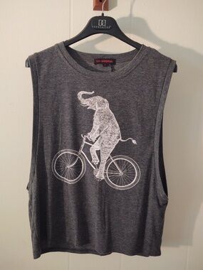 Grey Medium Elephant on Bicycle Tank